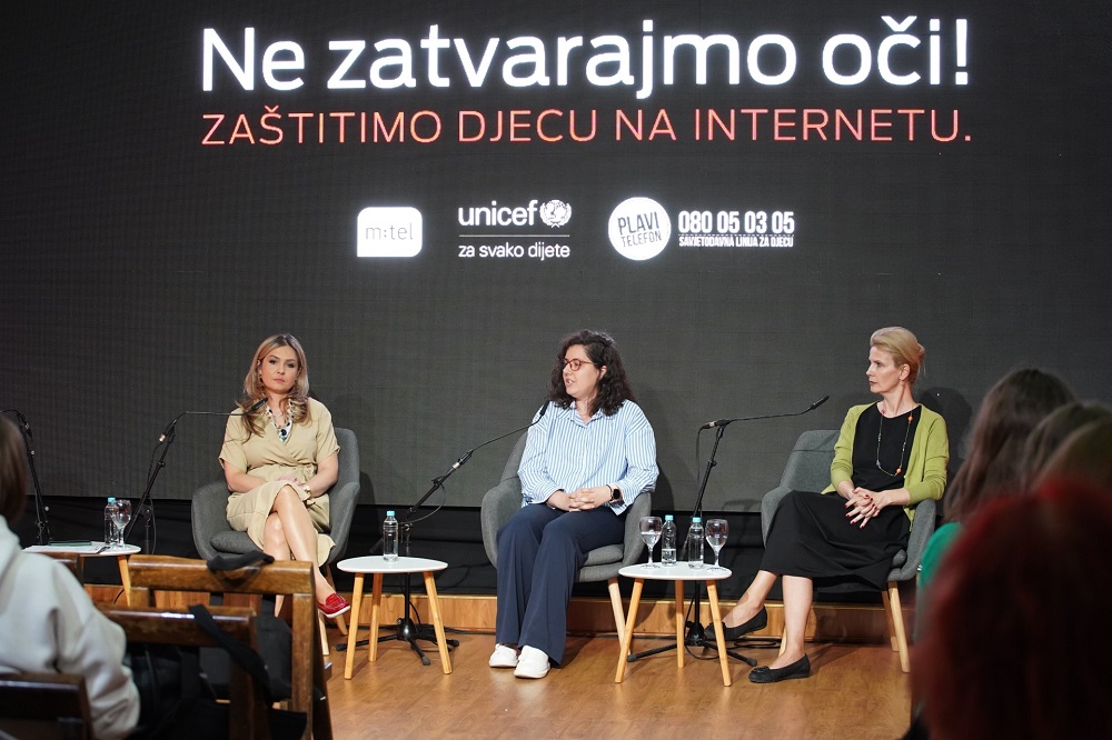 mtel, Ne zatvarajmo oči! Zaštitimo djecu na internetu, Tuzla, panel-diskusija